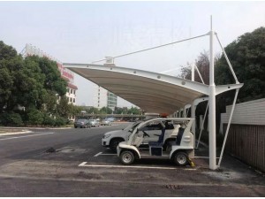 膜結構車棚