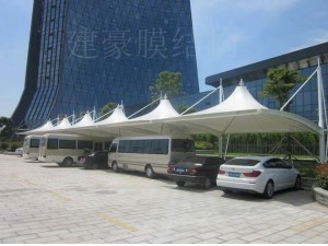 膜結構車棚