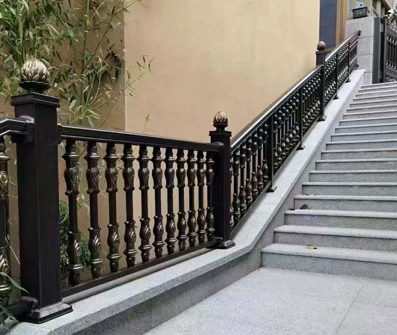 鋁藝護欄