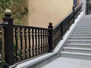 鋁藝護欄